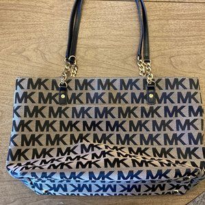 Michael Kors Tote